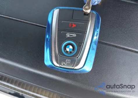 2016 BMW I8 из США, поврежденный, VIN WBY2Z2C59GV675651